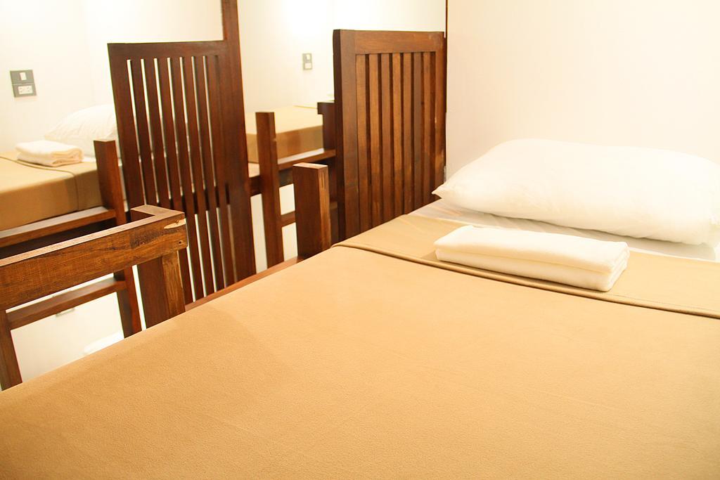 The Street Hostel Банкок Стая снимка